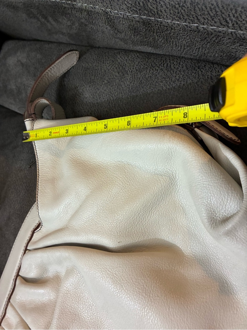 Authentic Fendi Women’s Soft Leather Shoulder Bag in Light Gray - Picture 10 of 10